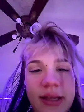 Cutiepiespanks live sex cam