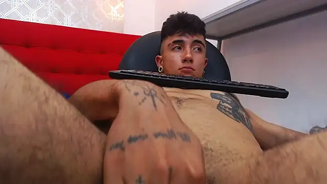 Patrick_Rango live sex cam