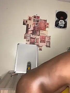 Aisharahma254 live sex cam