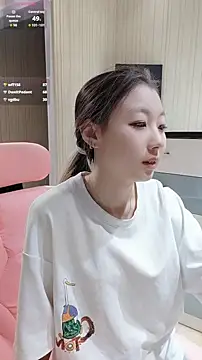 Deserve_E live sex cam