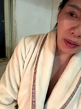 xiiuuff18 live sex cam