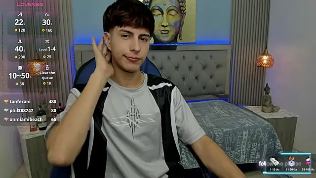 Estiv18_ live sex cam