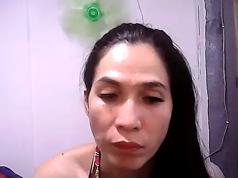 BigDickTrans live sex cam