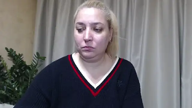 sweetpussy13 live sex cam