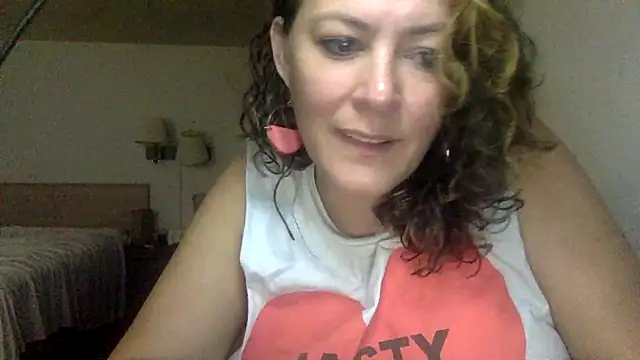 whitecream88 live sex cam