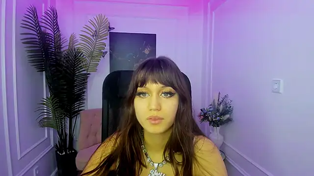 TiffanyYounge live sex cam