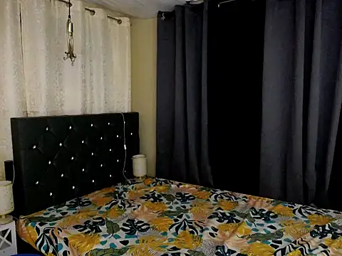 SeductiveAki69xxx live sex cam