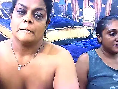 indianCherryPie live sex cam