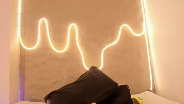 Demy_Ruiz live sex cam