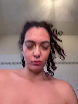 strawberry_queen2 live sex cam