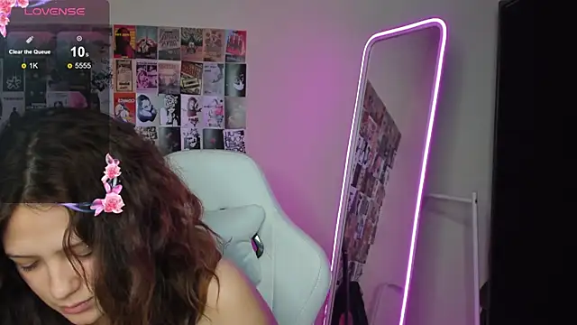 Anora_Miller live sex cam