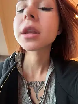 RosieSecret live sex cam