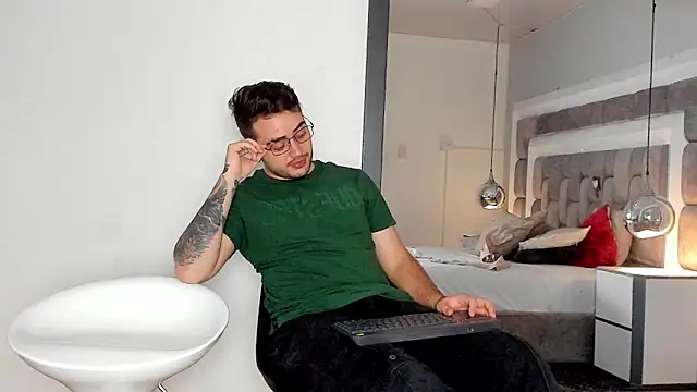 Ethan_Greys live sex cam