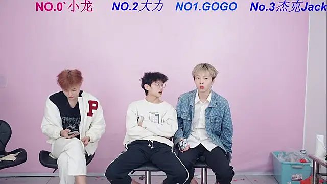 Beautifulboys-999 live sex cam