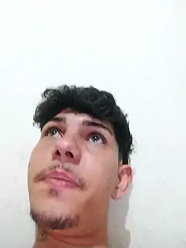 eu_poseison live sex cam