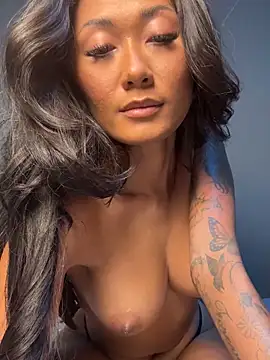 thai-dreamgirl live sex cam