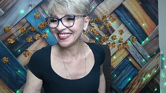 EllaBonito live sex cam