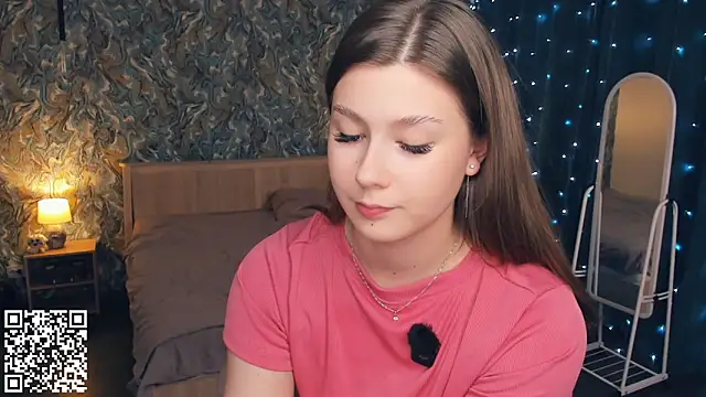 MondoNeko live sex cam