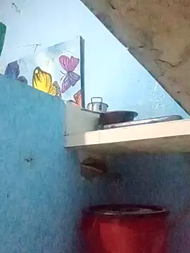 Srsexy18cm live sex cam