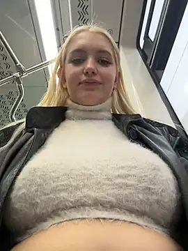 Milkyy_wway live sex cam