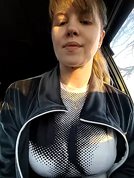 astiSWEET live sex cam