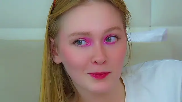 AgataFoxley live sex cam