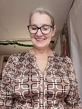 irinamaux live sex cam