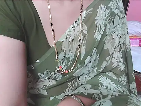 sunitha-3 live sex cam