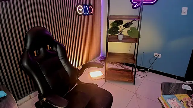 emily_roberts1 live sex cam