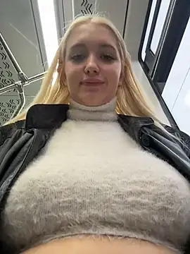 Milkyy_wway live sex cam