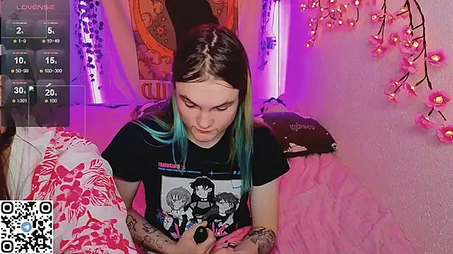 _Sweetie_Kitty_ live sex cam
