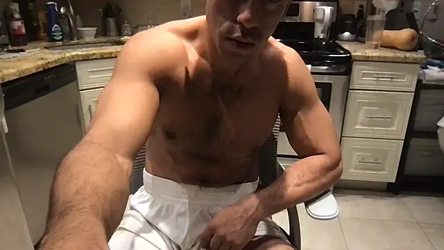 BigGuyMuscle live sex cam