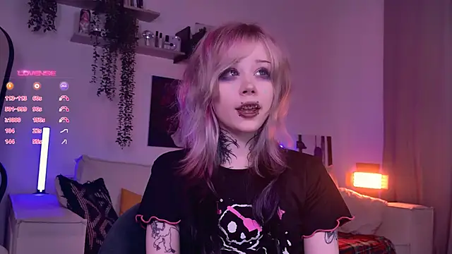 Lollyshy live sex cam
