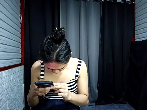 xwildflowerx live sex cam