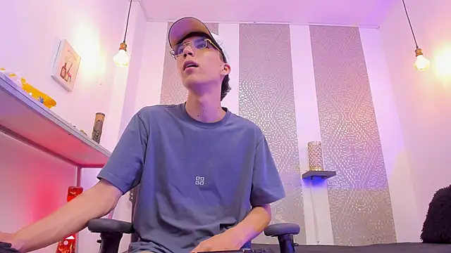 Nikolay_Gregori live sex cam