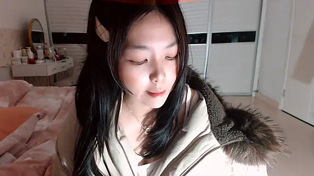 Miu1_girl live sex cam