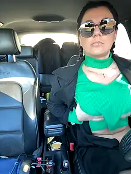 LoveSperm75 live sex cam