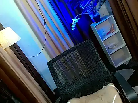 Olivia_the_Temptress27 live sex cam