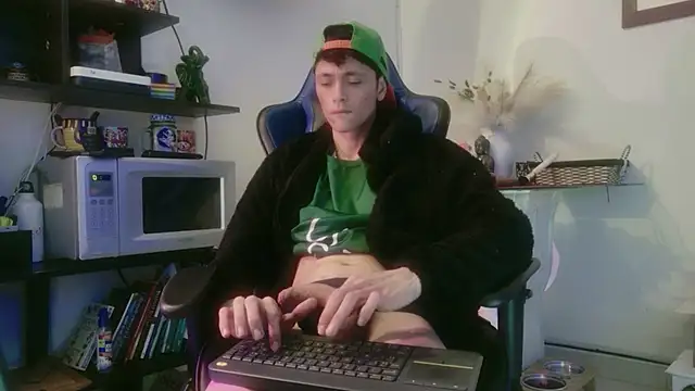 Tyler_cat live sex cam