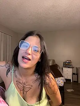 SafeinouterSpace live sex cam