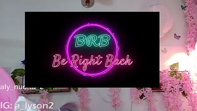 aly_nucita_ live sex cam