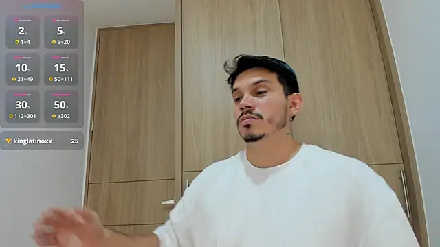 alejandro_stark live sex cam