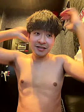 yuuki8910 live sex cam