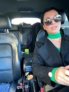 LoveSperm75 live sex cam