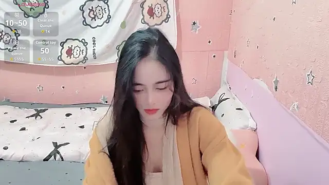 U-Ukitten live sex cam