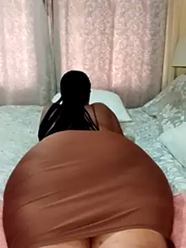 Luciouslips00 live sex cam