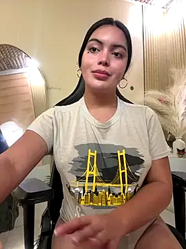 TS-SimplyTheBest live sex cam