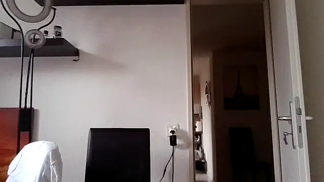 alpha-hunk live sex cam