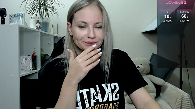 Sunny_bunny6 live sex cam