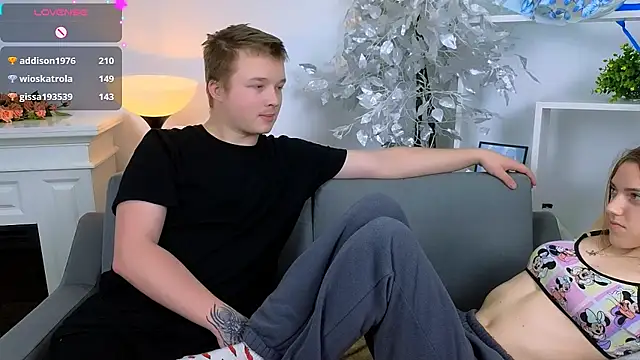 _Olli__Stiw_ live sex cam